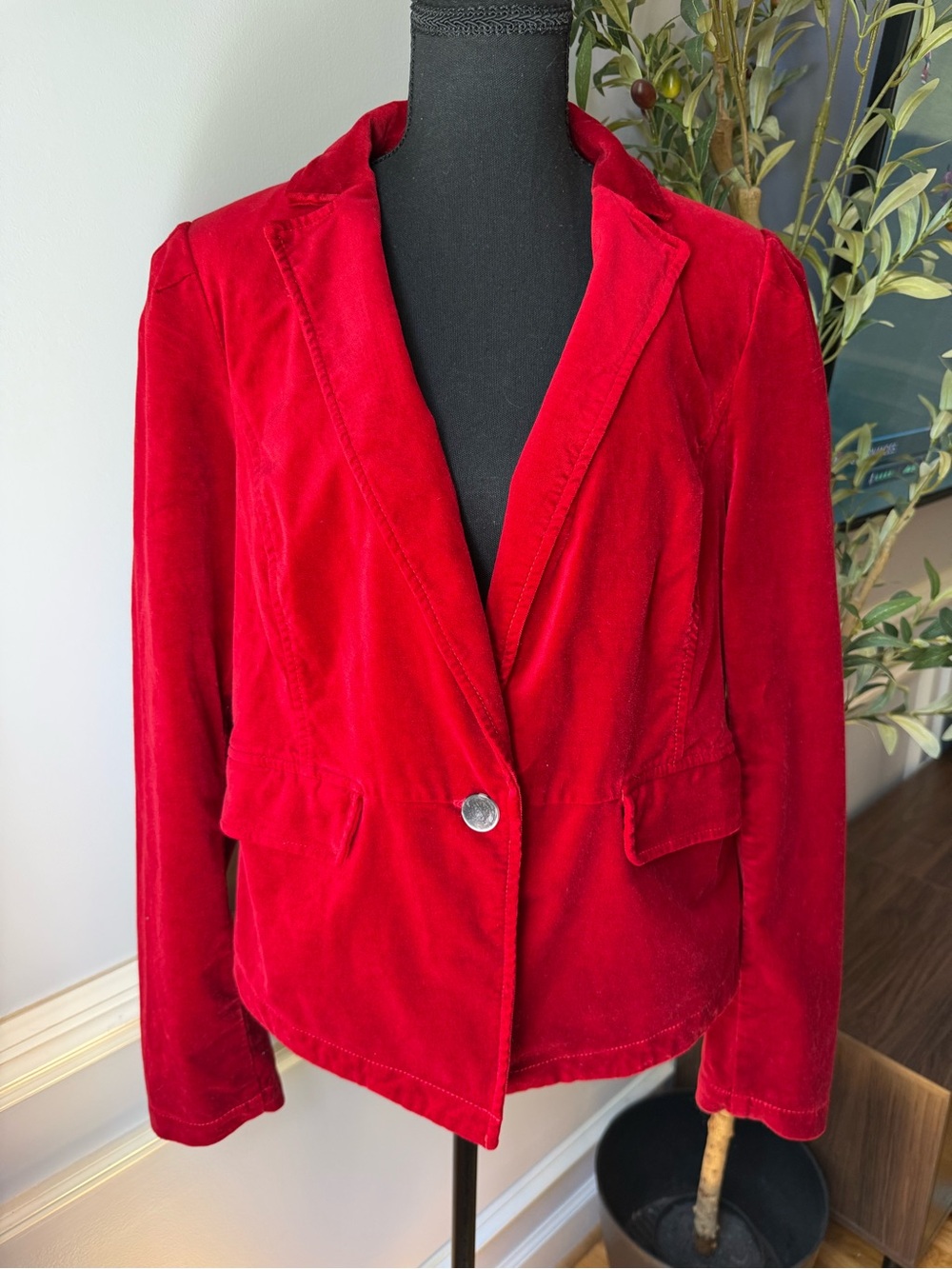 Anthropologie Red Velvet Blazer Jacket L Single Button Workwear